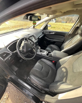 Ford S-Max cena 73777 przebieg: 183000, rok produkcji 2016 z Ostroróg małe 407